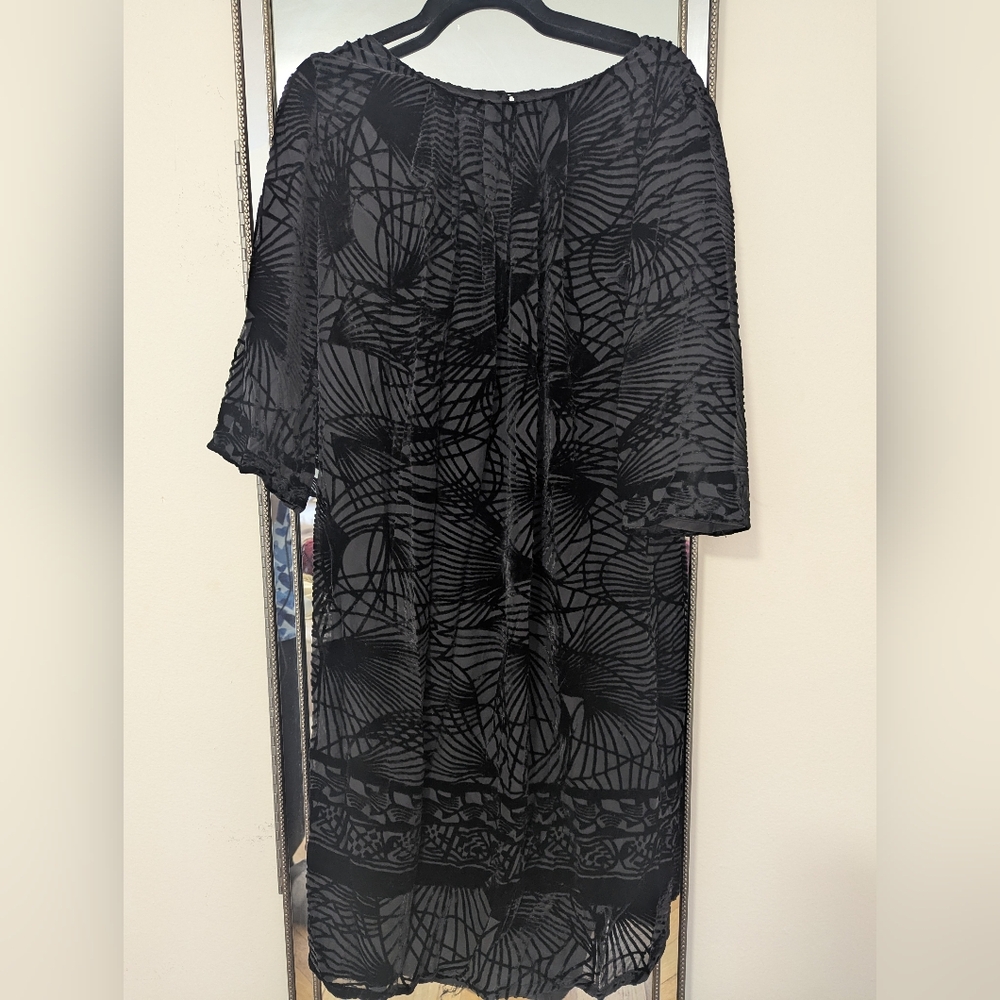 Studio M Black Sheer Patterned Dress